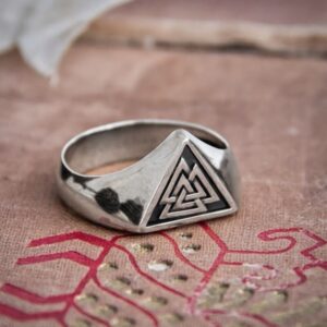 Ancient Valknut Stainless Steel Viking Symbol Ring Nordic Runes Protection Signet Rings Pagan Jewelry